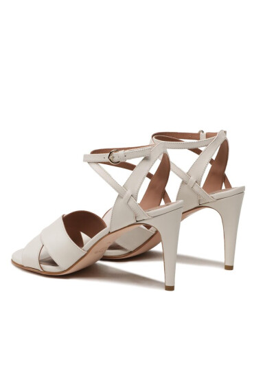 Red Valentino Сандали 2Q2S0H79GIY Latte 031 - Mera.bg