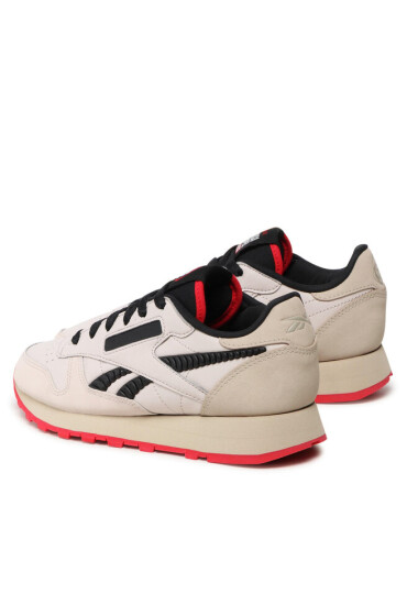 Reebok Classic Обувки Reebok La Casa De Papel Classic Leather GX9443 Moowht/Pebble/Vecred - Mera.bg