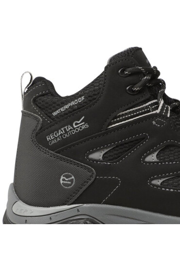 Regatta Туристически Holcombe Iep RMF573 Черен - Mera.bg