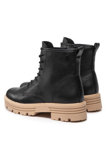 s.Oliver Туристически oбувки 5-25215-39 Black 001 - Mera.bg
