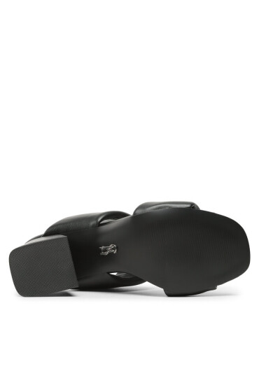 Steve Madden Чехли Delani SM11002402-001 Черен - Mera.bg