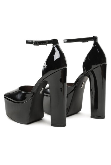 Steve Madden Обувки Prompt Sandal SM11002597 SM11002597-018 Black Patent - Mera.bg