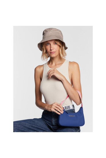 Tommy Hilfiger Дамска чанта Girls Youth Shoulder Bag AW0AW14039 C7L - Mera.bg