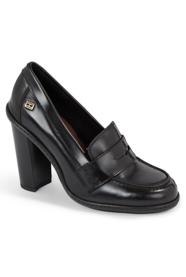 Tommy Hilfiger Обувки Tommy Essential Loafer Pump FW0FW07532 Black BDS - Mera.bg