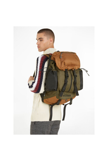 Tommy Hilfiger Раница Th Seasonal Backpack AM0AM12113 Черен - Mera.bg