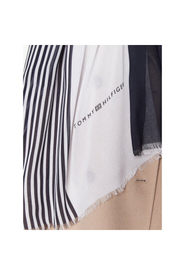 Tommy Hilfiger Шал - Mera.bg