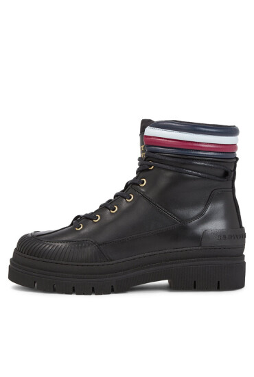 Tommy Hilfiger Туристически oбувки Corporate Feminine Outdoor Boot FW0FW07501 Черен - Mera.bg