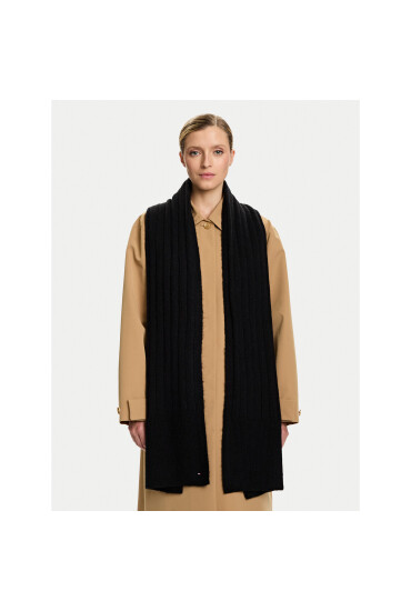 Tommy Hilfiger Зимен шал Flag Fluffy AW0AW17787 Черен - Mera.bg