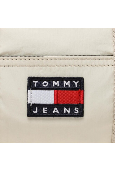 Tommy Jeans Дамска чанта Tjm Heritage Micro Duffle 2L AM0AM10897 Бежов - Mera.bg
