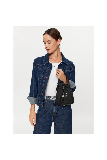 Tommy Jeans Дамска чанта Tjw Beach Summer Bucket Bag AW0AW14582 Черен - Mera.bg
