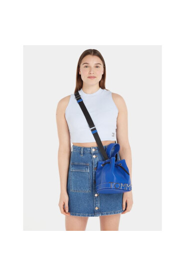 Tommy Jeans Дамска чанта Tjw Bold Bucket Bag AW0AW15430 Ultra Blue C66 - Mera.bg