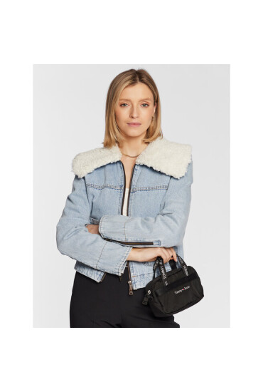 Tommy Jeans Дамска чанта Tjw Essential Crossover AW0AW14126 Черен - Mera.bg