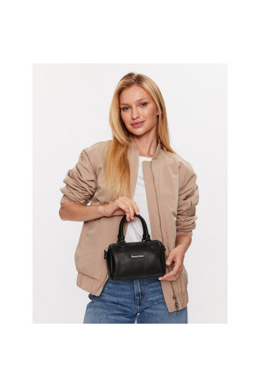 Tommy Jeans Дамска чанта Tjw Stadium Prep Bowling AW0AW14557 Черен - Mera.bg