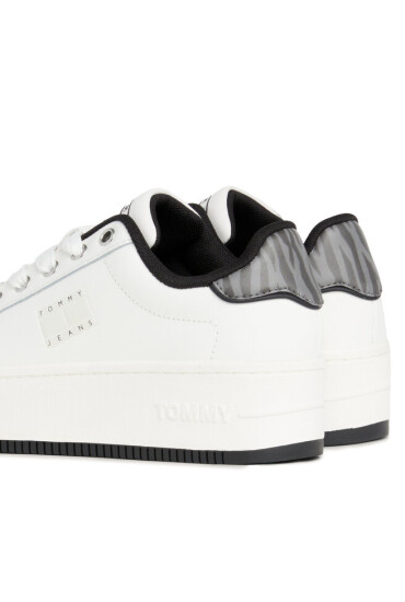 Tommy Jeans Сникърси Tjw Flatform Animal Print EN0EN02537 Ecru YBL - Mera.bg