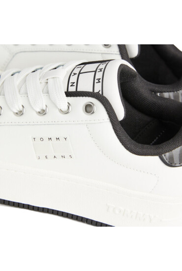 Tommy Jeans Сникърси Tjw Flatform Animal Print EN0EN02537 Ecru YBL - Mera.bg