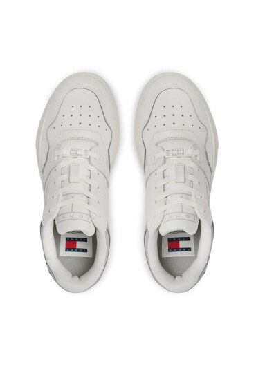 Tommy Jeans Сникърси Tjw Retro Basket Flatform Patent EN0EN02523 Екрю - Mera.bg