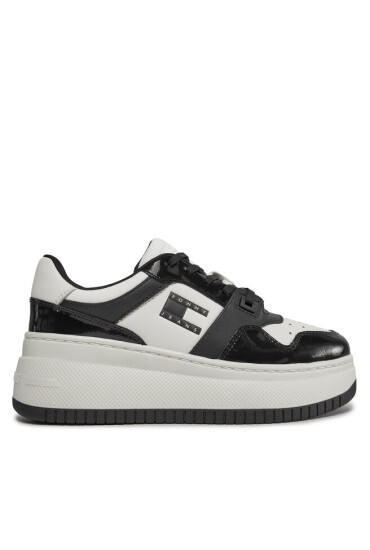 Tommy Jeans Сникърси Tjw Retro Basket Flatform Patent EN0EN02523 Екрю - Mera.bg