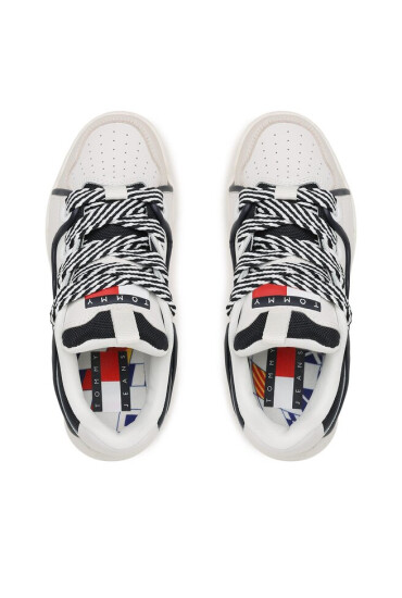 Tommy Jeans Сникърси Tjw Skate Sneaker Lace Up EN0EN02188 Ecru/Desert Sky - Mera.bg