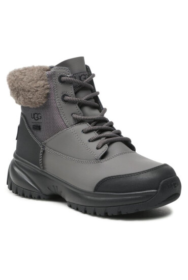 Ugg Туристически oбувки - Mera.bg