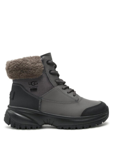 Ugg Туристически oбувки - Mera.bg