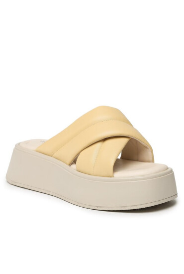 Vagabond Shoemakers Чехли Vagabond Courtney 5334-201-48 Butter - Mera.bg