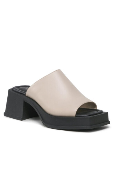 Vagabond Shoemakers Чехли Vagabond Hennie 5337-001-02 Off White - Mera.bg
