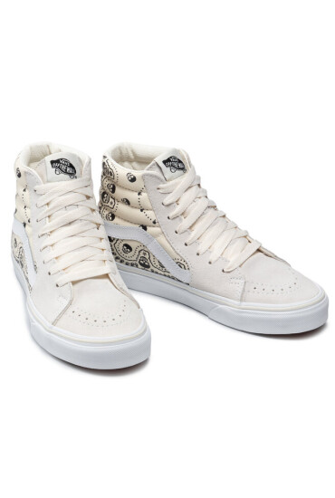 Vans Сникърси Sk8-Hi VN0A32QG42S1M (Bandana) Classic Wht/Blk - Mera.bg