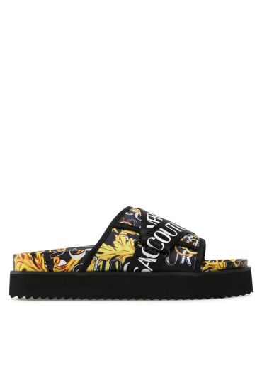 Versace Jeans Couture Чехли 74YA3SM2 ZS634 G89 - Mera.bg
