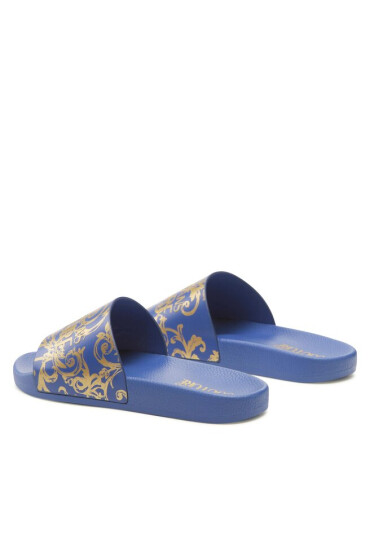 Versace Jeans Couture Чехли 74YA3SQ4 ZS365 PX2 - Mera.bg