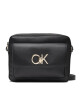 Calvin Klein Дамска чанта - Mera.bg