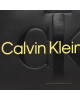 Calvin Klein Jeans Дамска чанта - Mera.bg