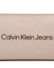 Calvin Klein Jeans Дамска чанта - Mera.bg