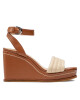 Emporio Armani Сандали X3U096 XN634 D358 Cuoio/Naturale - Mera.bg