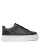 Guess Сникърси - Mera.bg