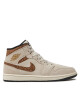 Nike Сникърси Air Jordan 1 Mid Se DZ4129 102 Бежов - Mera.bg