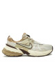 Nike Сникърси V2K Run FD0736 103 Бежов - Mera.bg
