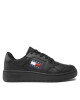 Tommy Jeans Сникърси Tjw Retro Basket Ess EN0EN02434 Triple Black BDS - Mera.bg