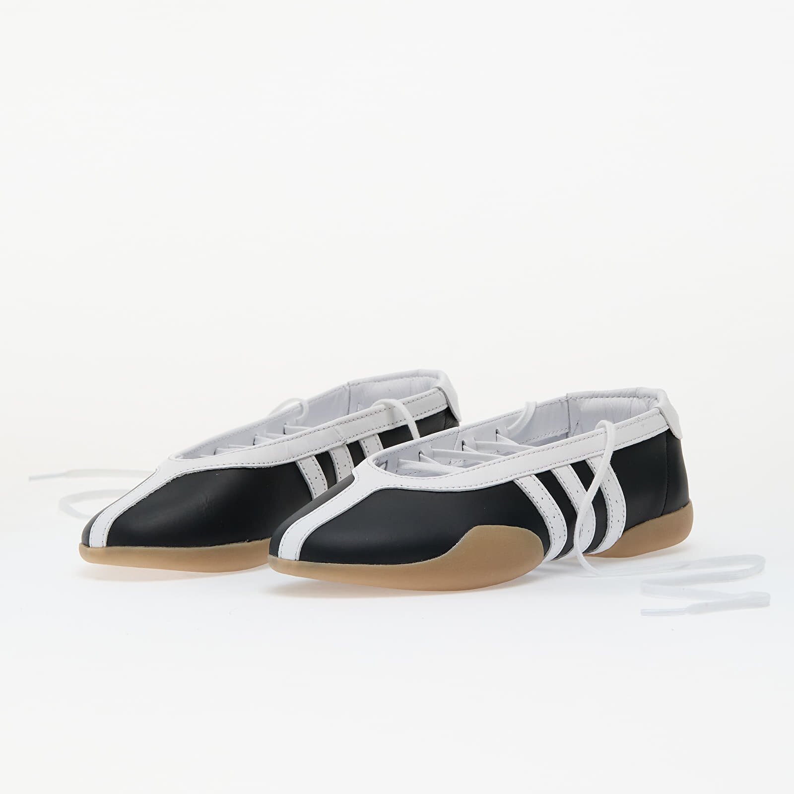 adidas Originals adidas Taekwondo Mei Ballet Core Black/ Ftw White/ Gum