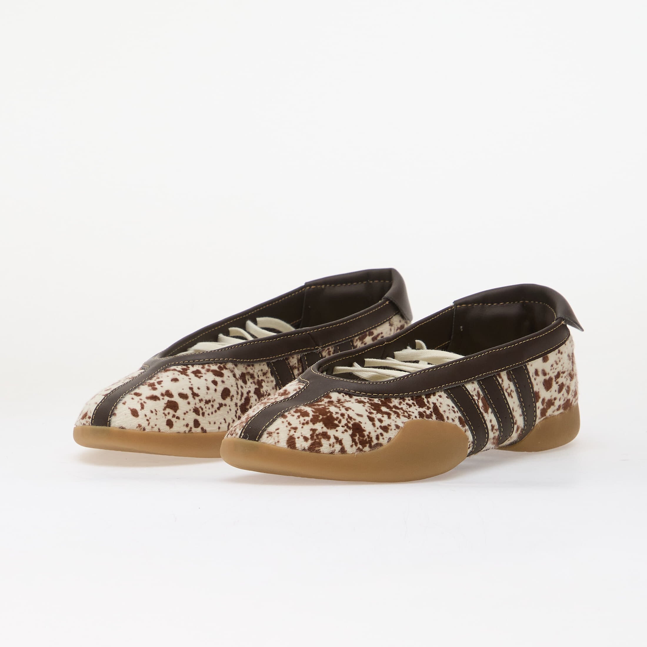 adidas Originals adidas Taekwondo Mei Ballet Off White/ Dark Brown/ Gum4