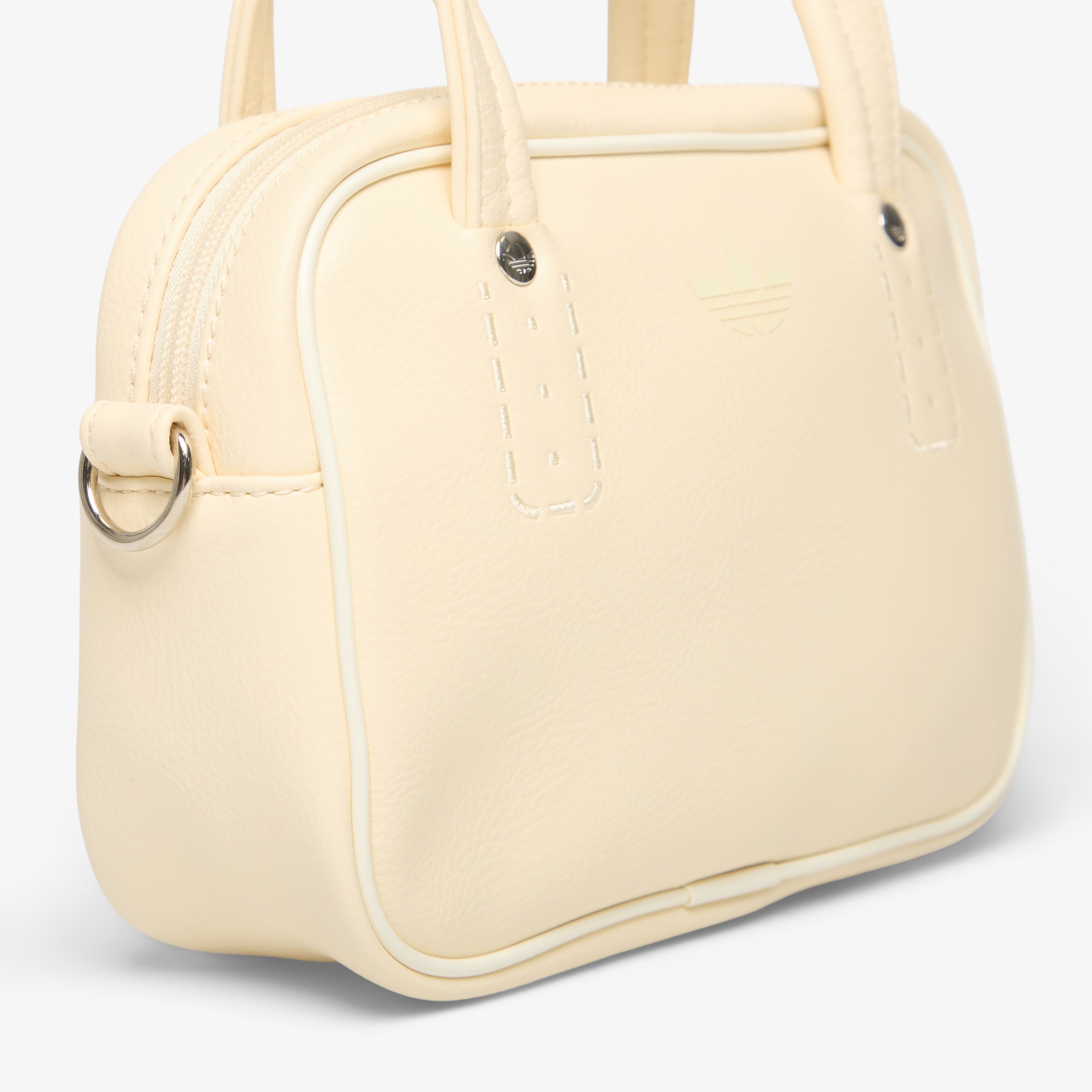 adidas Originals Чанта adidas Adicolor Xs Shoulder Bag Warm Vanilla