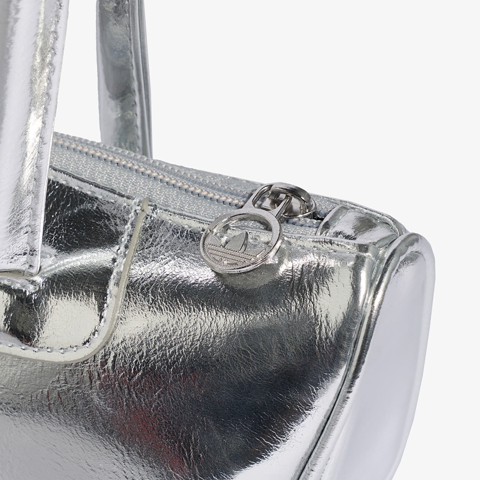 adidas Originals Чанта adidas Adilenium Season 5 Metallic Shoulder Bag Silver Met.