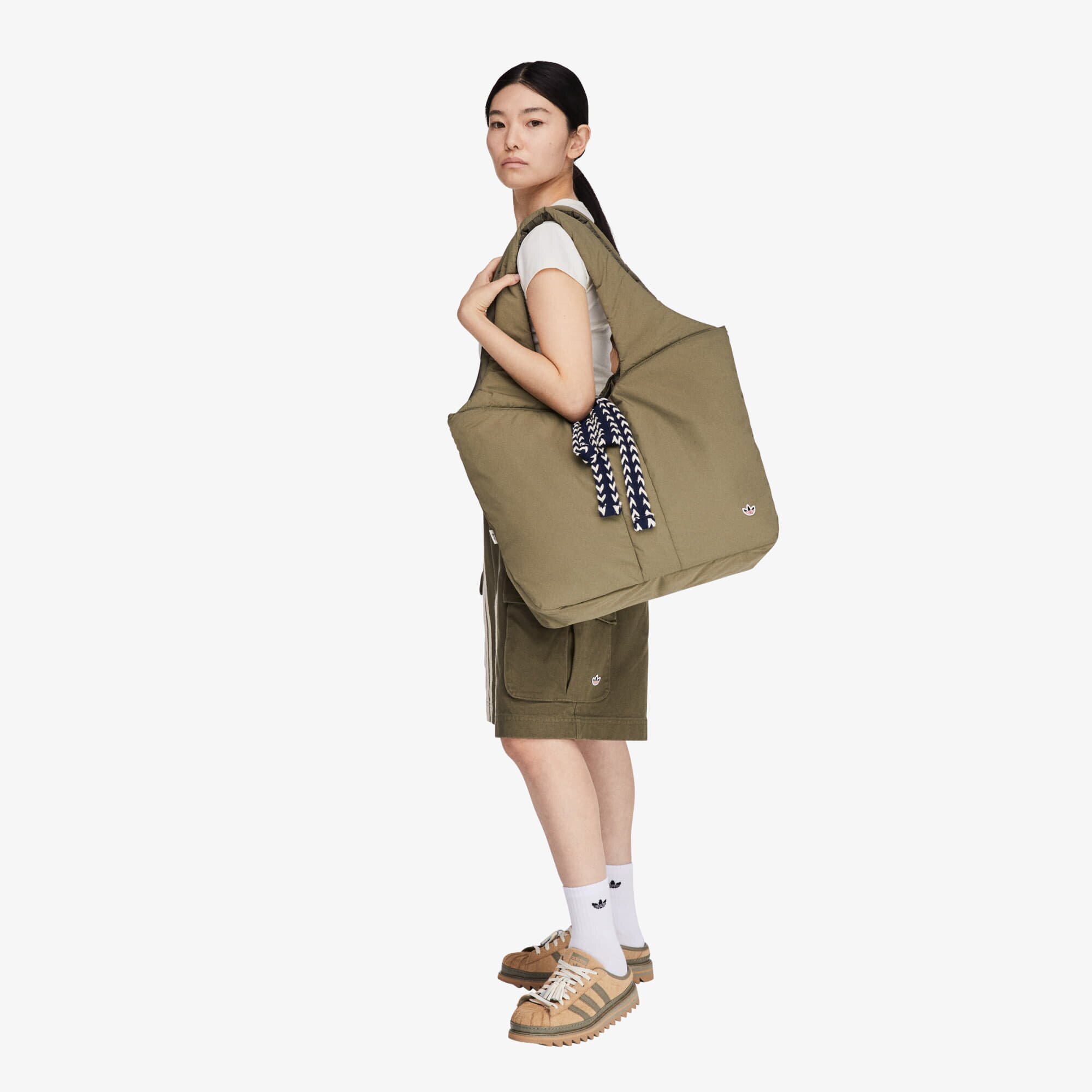adidas Originals Чанта adidas Clot Tote By Edison Chen Olive Strata