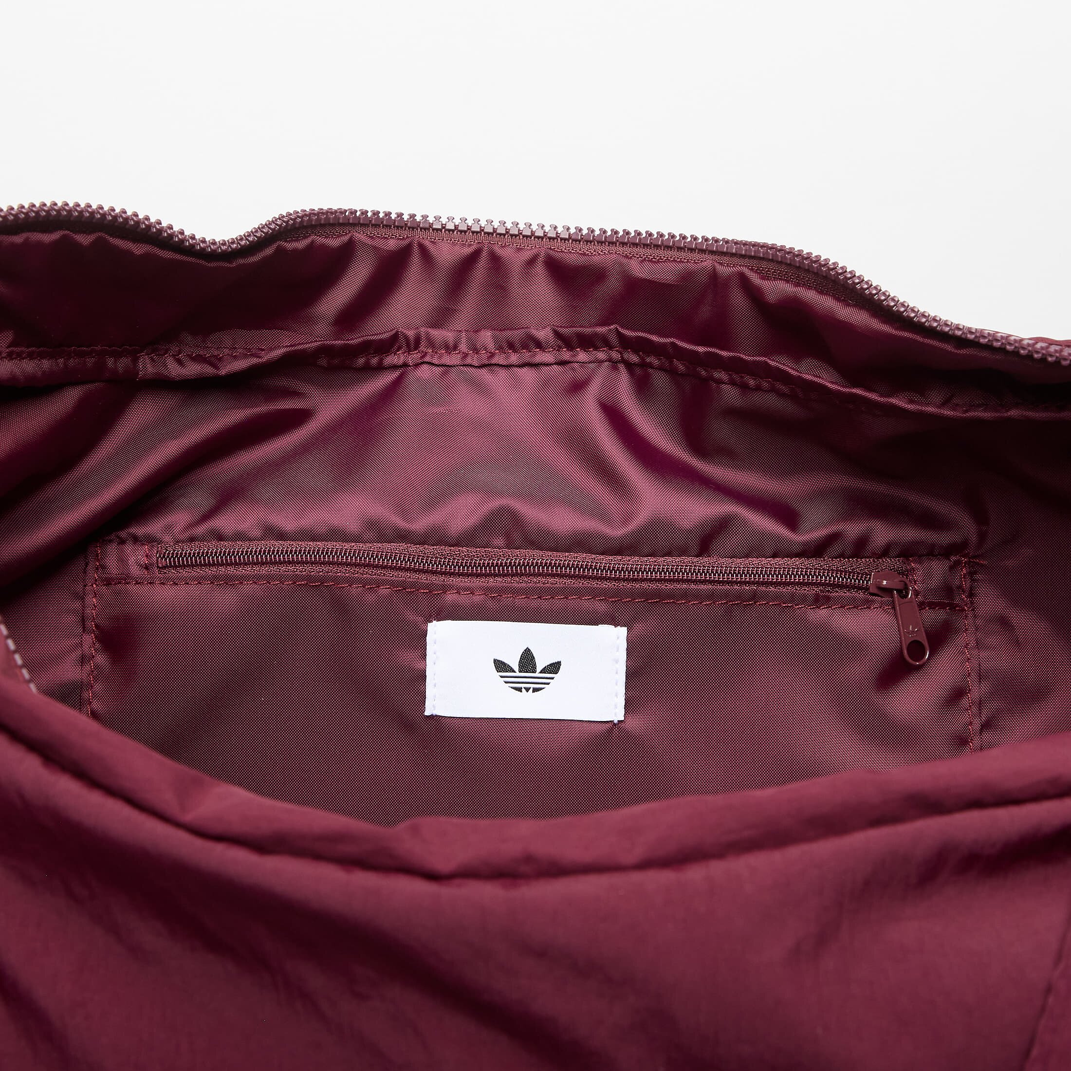 adidas Originals Чанта adidas Everyday Icons Crossbody Bag Half Moon Maroon