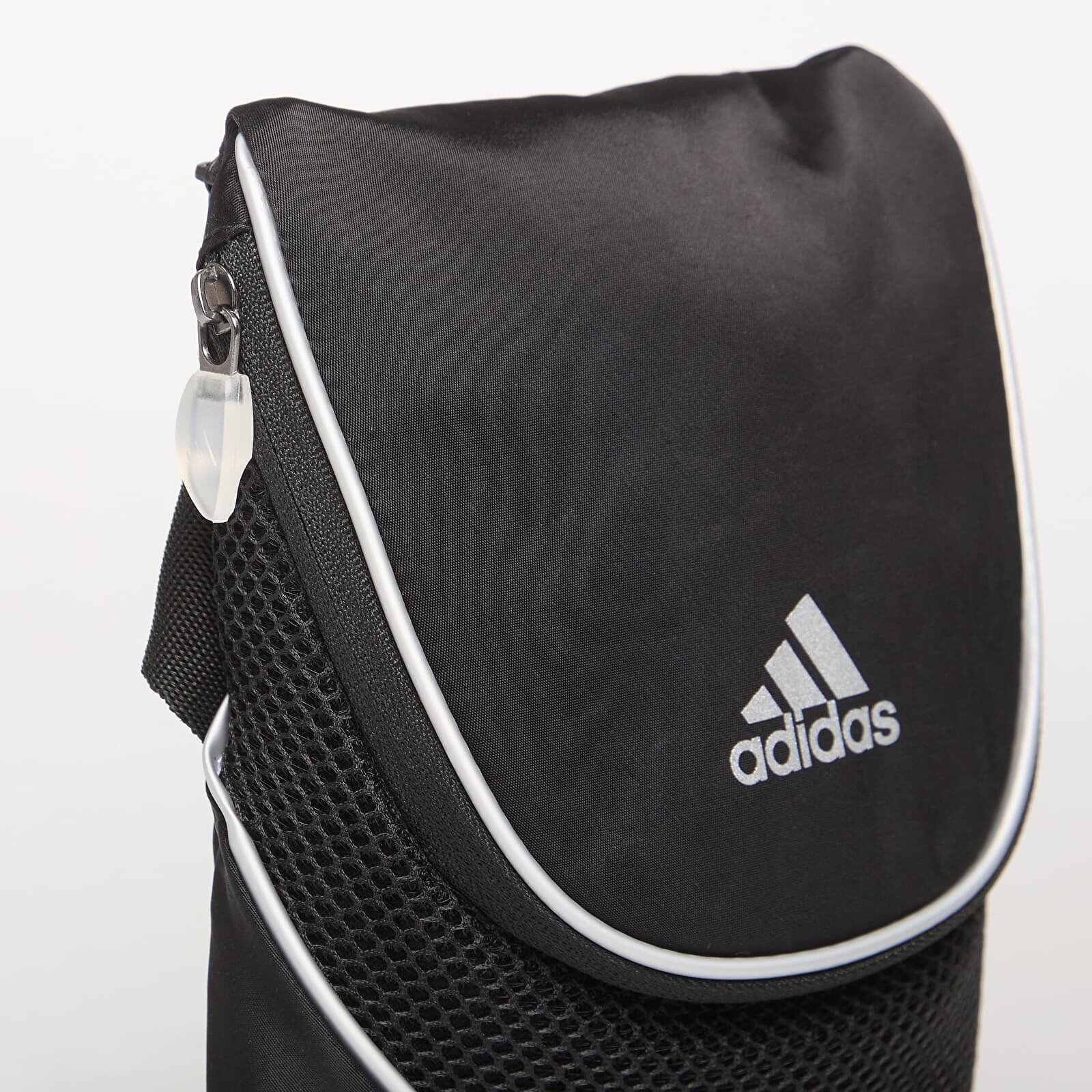 adidas Originals Чанта adidas Small Item Bag Black