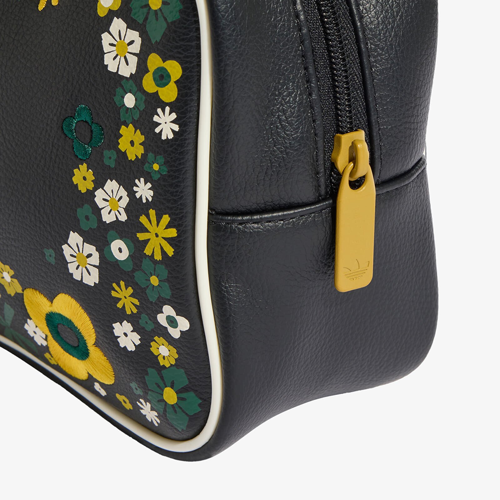 adidas Originals Чанта adidas X Liberty Elongated Airliner Black