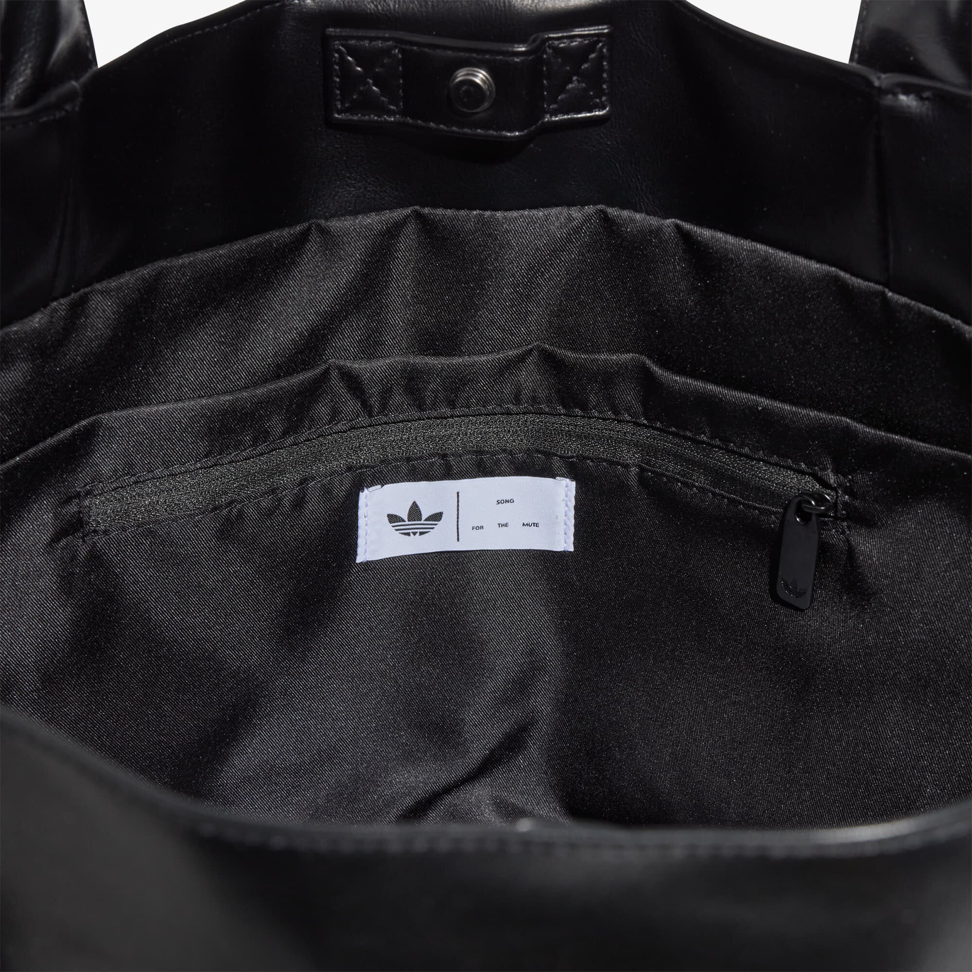 adidas Originals Чанта x Song For The Mute Shoulder Bag 008 Black