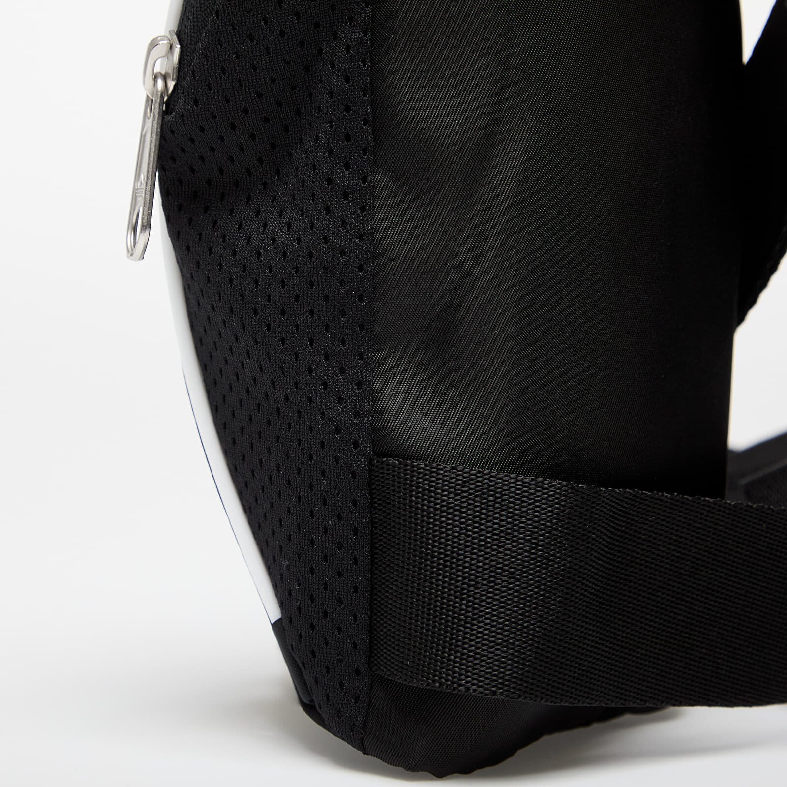 adidas Originals Чантичка за кръста adidas Teamgeist Small Item Bag Black/ White