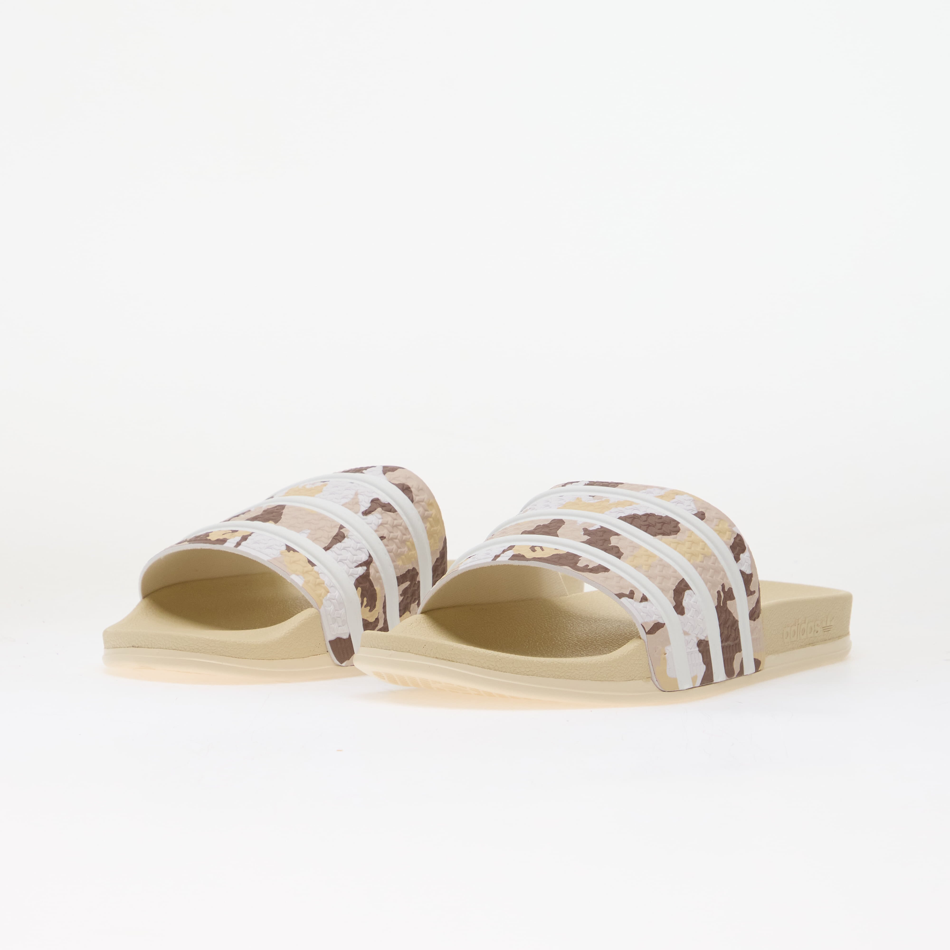 adidas Originals Обувки adidas Adilette OG Cf Slides Wonder White/ Ftwr White/ Trace Brown