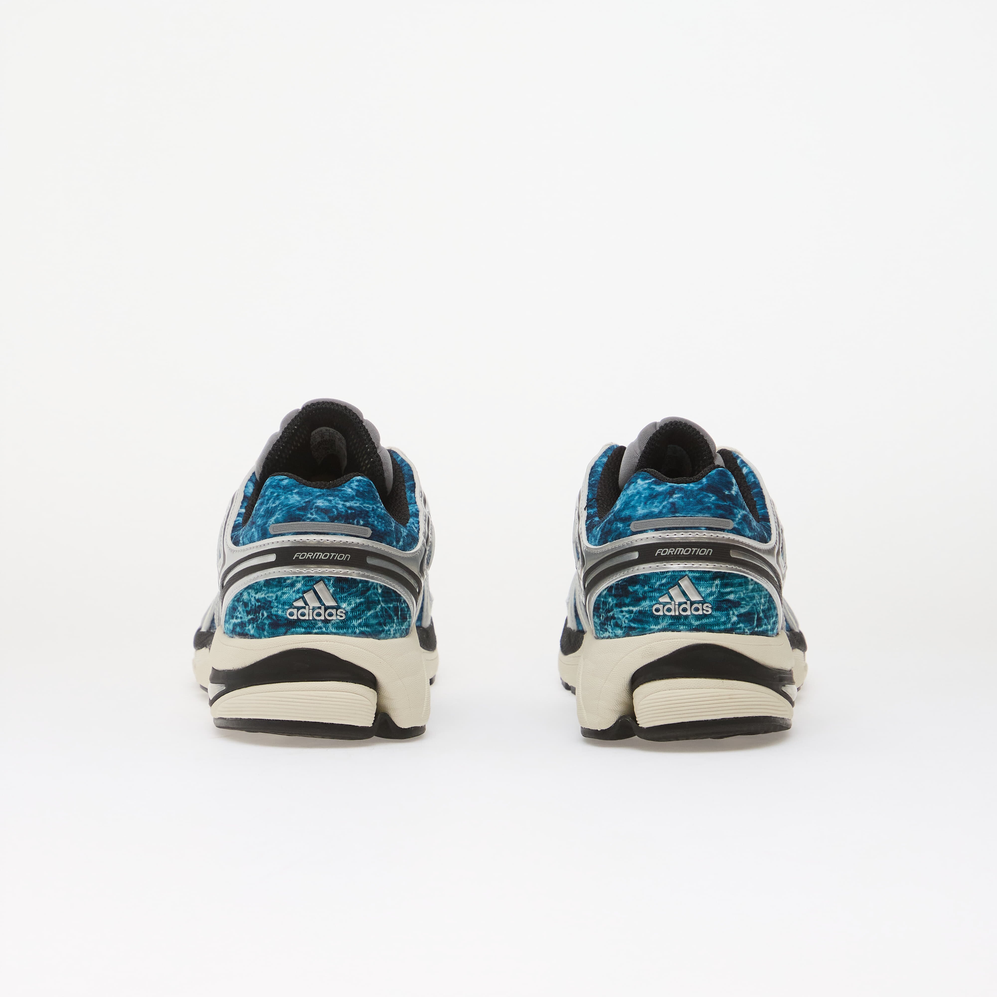 adidas Originals Сникърси adidas Adistar Control 5 Mossy Oak Silver Met./ Core Black/ Off White