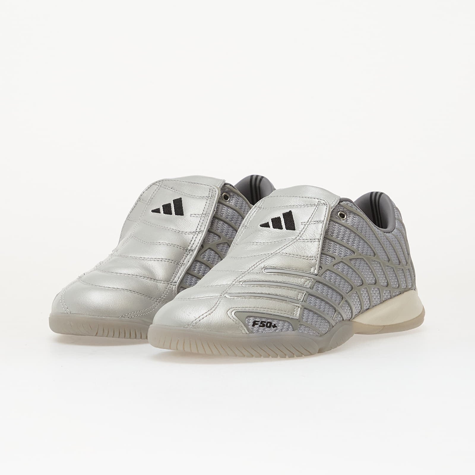 adidas Originals Сникърси adidas F50 Sala Silver Metallic/ Silver Metallic/ Grey Three